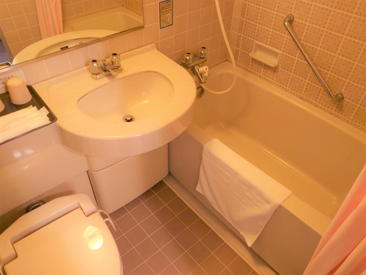 Ueno Frex Hotel Iga Exteriör bild