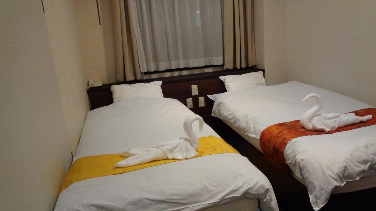 Ueno Frex Hotel Iga Exteriör bild