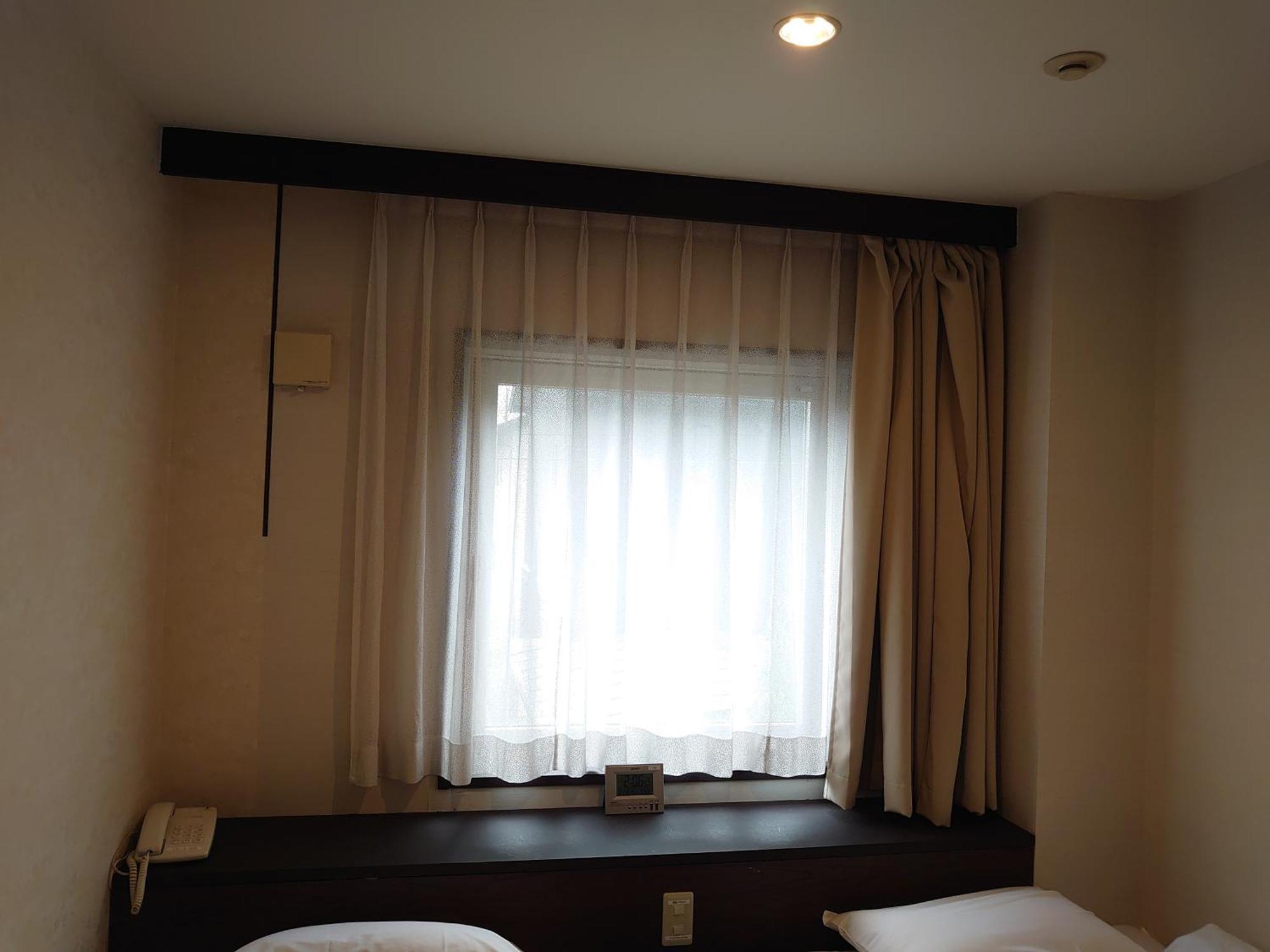 Ueno Frex Hotel Iga Rum bild